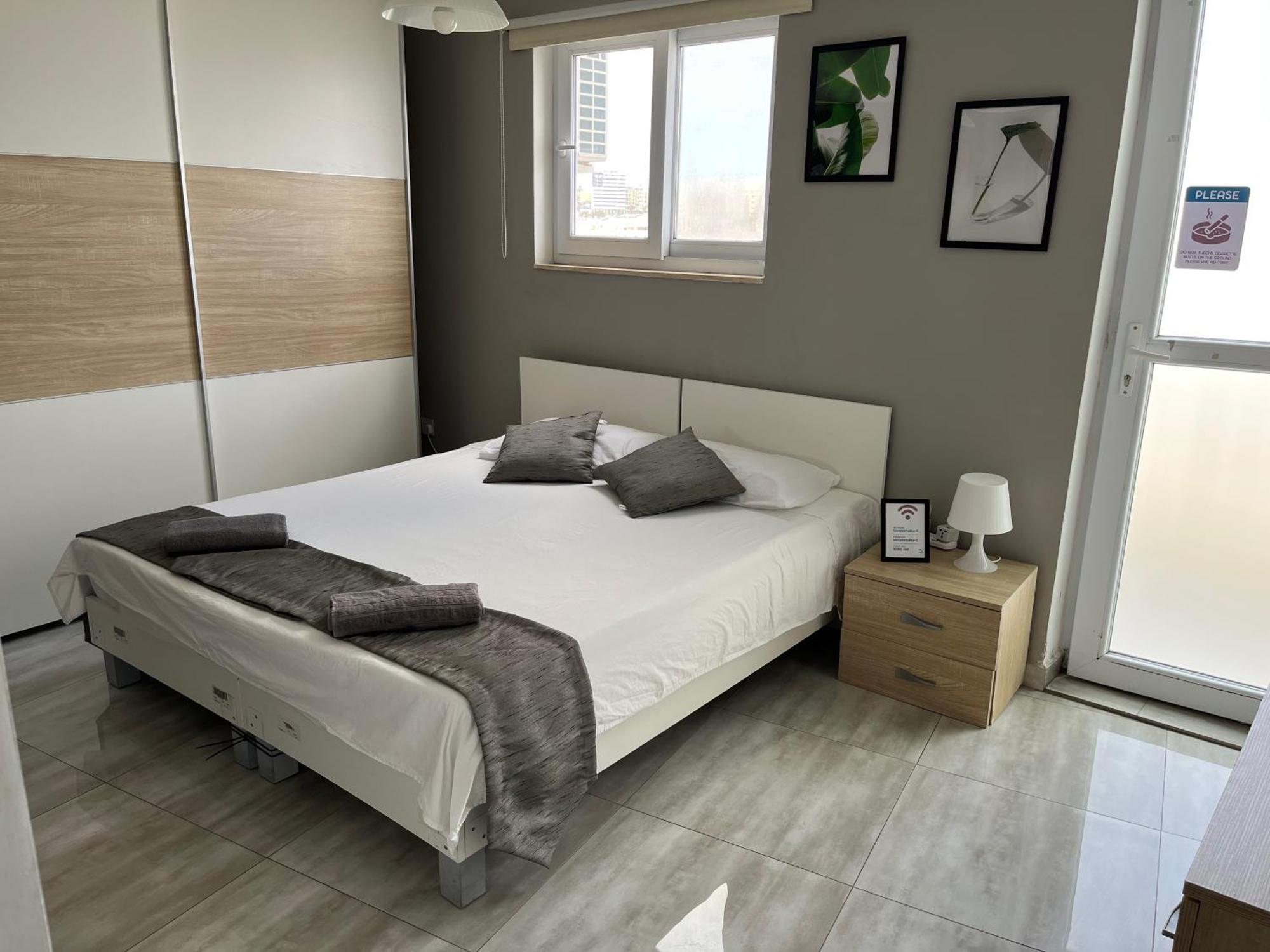F5 Room 1, Private Double Room With Private Bathroom And Balcony In Shared Flat Msida Dış mekan fotoğraf